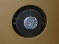 bouchon_noir_centregris.jpg (84991 octets)