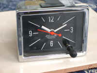 horloge_jeager.jpg (19760 octets)